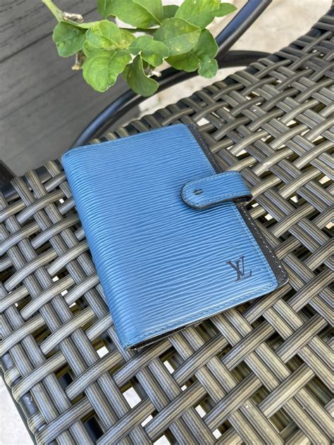 cheap Louis Vuitton passport holder